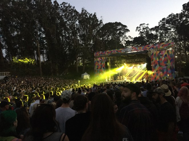 D'Angelo funking it up on Friday night